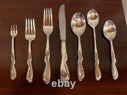 103 Piece SET Roger Bros Silver Plate Flatware Service for 12+ withWooden Box NICE