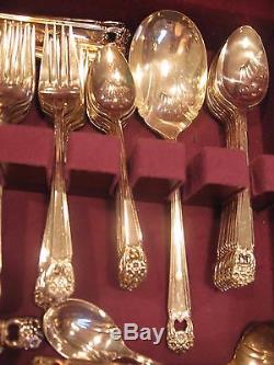 108 Pc 1847 ROGERS BROS ETERNALLY YOURS SILVERPLATED FLATWARE SET barely used