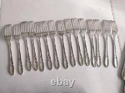 115pc Set Oneida Community White Orchid Silverplate for 15+ Nice