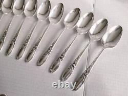 115pc Set Oneida Community White Orchid Silverplate for 15+ Nice