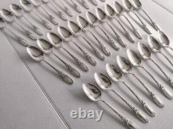 115pc Set Oneida Community White Orchid Silverplate for 15+ Nice