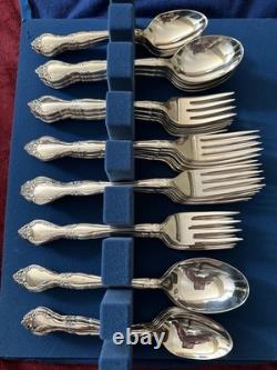 12 settings Community Oneida Affection Silverplate Flatware + serving and case