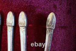 1847 ROGERS BROS FIRST LOVE SILVERPLATE FLATWARE 55 Piece Set plus Wood Chest