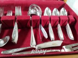 1847 ROGERS BROS FIRST LOVE Silver Plate Set + Chest Service 10. 60PIECES