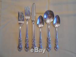1847 ROGERS BROS HERITAGE GRILLE SET SERVICE FOR 12, WITH SERVING PIECES