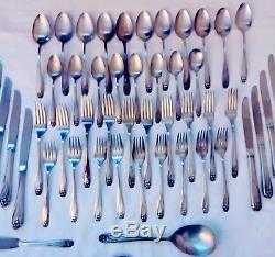1847 ROGERS BROS IS Silver-plate DAFFODIL Flatware SET 1950'S FREE SHIPPING
