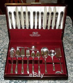 1847 Rogers Bros ADORATION Flatware Set for 12 with Chest 80 pieces Excellent Cond