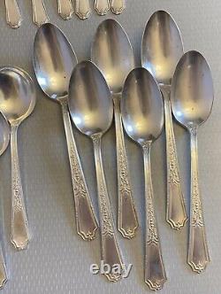 1847 Rogers Bros ANCESTRAL 1924 Silver Plate Flatware Set 80P Service for 12