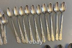 1847 Rogers Bros ANCESTRAL 1924 Silver Plate Flatware Set 80P Service for 12