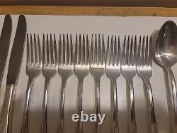 1847 Rogers Bros Daffodil Silverware Flatware IS Set For 8 People 66 Pcs Vtg