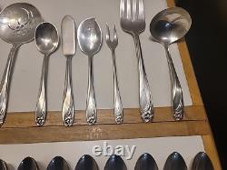 1847 Rogers Bros Daffodil Silverware Flatware IS Set For 8 People 66 Pcs Vtg
