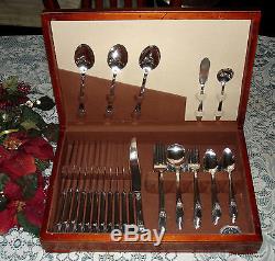 1847 Rogers Bros FIRST LOVE Flatware Set for 12 with Wood Chest 77 pcs Very Nice