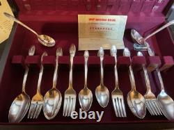 1847 Rogers Bros First Love Silverplate Flatware 54-Pc Set in Box Service for 8