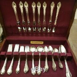 1847 Rogers Bros IS REMEMBRANCE 52 Pc Set for 8 Silverplate Silverware Flatware