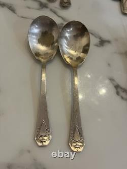 1847 Rogers Bros IS X8 Silverplate Flatware Hammered Gothic Arch 44 Pc Art Deco