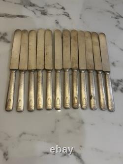 1847 Rogers Bros IS X8 Silverplate Flatware Hammered Gothic Arch 44 Pc Art Deco