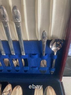 1847 Rogers Bros IS patten silver Flatware Set 62 Pc Vintage Silverware