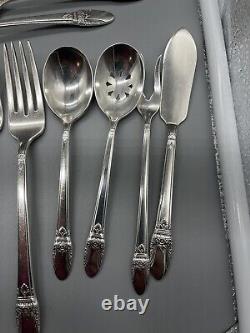 1847 Rogers Bros Lot Of 60 Pieces Vintage Flatware Silver Plated First Love