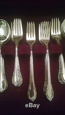 1847 Rogers Bros REMEMBRANCE Silver Flatware Set for 12 with 1847 Chest 81 pieces