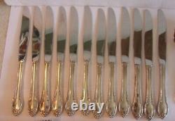 1847 Rogers Bros REMEMBRANCE Silverplate Silverware Set 12 place settings 70pcs