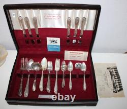 1847 Rogers Bros Silverplate DAFFODIL Flatware Set in Box wPamphlet Cards 50 pc