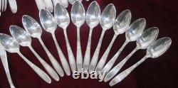 1847 Rogers Bros Silverplate Flatware Set Ambassador Pattern 83 Pieces uu