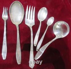 1847 Rogers Bros Silverplate Flatware Set Ambassador Pattern 83 Pieces uu