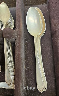 1847 Rogers Bros. Silverware IS Silverplate Lovelace Pattern 74 Pieces