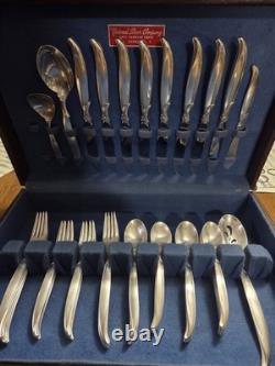 1847 Rogers Flair service for 8. 50 piece beautiful plated silver dinnerware set