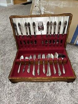 1847 rogers bros silverware set First Love 57 Piece Original Box