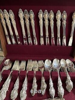 1881 Rogers Oneida Baroque Rose Silverware Set Silverplate112 Pieces