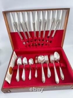 1881 Rogers Oneida KESWICK Silverplate Flatware Art Deco 53 Pc VGC