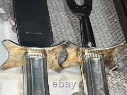 1938 Holmes & Edwards IS Inlaid Silver Plate Flatware 12 Place Set 81 PC & Case