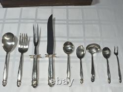 1938 Holmes & Edwards IS Inlaid Silver Plate Flatware 12 Place Set 81 PC & Case