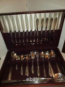 1939 Oneida Nobility Plate Flatware, Royal Rose Pattern, 77pc set with Chest, Rare