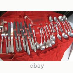 1939 Wm Rogers IS, 28 Piece Silverplate Starlight Pattern Star Eagle Cloth, Case