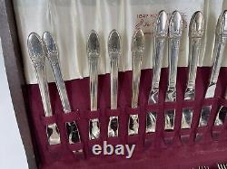 1940s First Love Silverplate 113 piece Set Chest 1847 Rogers Bros Flatware