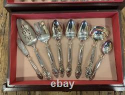 1953 Oneida Ballard Community Plate Silverware Set 7035 Mahogany Chest 56 pcs