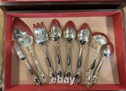 1953 Oneida Ballard Community Plate Silverware Set 7035 Mahogany Chest 56 pcs