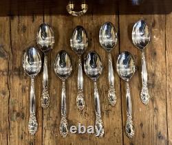 1953 Oneida Ballard Community Plate Silverware Set 7035 Mahogany Chest 56 pcs