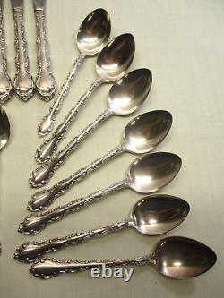 34 PCs 1968 TOWLE LONDONDERRY SILVERPLATE FLATWARE SET