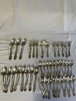 40 Pc Reed & Barton 1945 Festivity Silverplate Flatware Set No Monograms