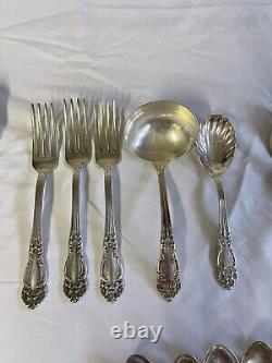 40 Pc Reed & Barton 1945 Festivity Silverplate Flatware Set No Monograms