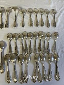 40 Pc Reed & Barton 1945 Festivity Silverplate Flatware Set No Monograms