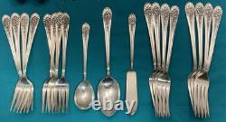 43 Pcs 1953 JUBILEE Silverplated Flatware FORKS SPOONS KNIVES Wm Rogers Mfg Co