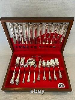50 Piece Reed & Barton Pompeian Pattern Silverplated Flatware Set withBox
