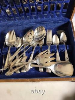 52 Oneida Community Silverplate CORONATION Flatware Service 16 Hampton Court