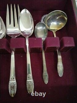 52 piece Vintage 1847 Rogers Bros FIRST LOVE Silverware Set with Box