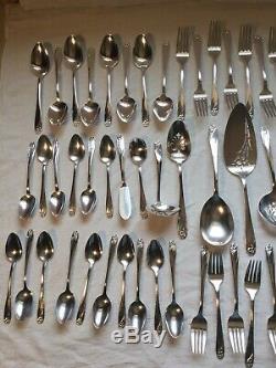 58 Pc Set 1847 Rogers Bros Daffodil Service For 8 Plus 10 Service Pieces