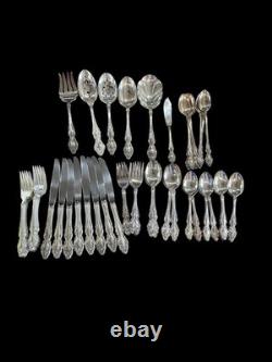 62 Piece Oneida 1881 Rogers Silverplate Flatware 1967 Baroque Rose Service for 8